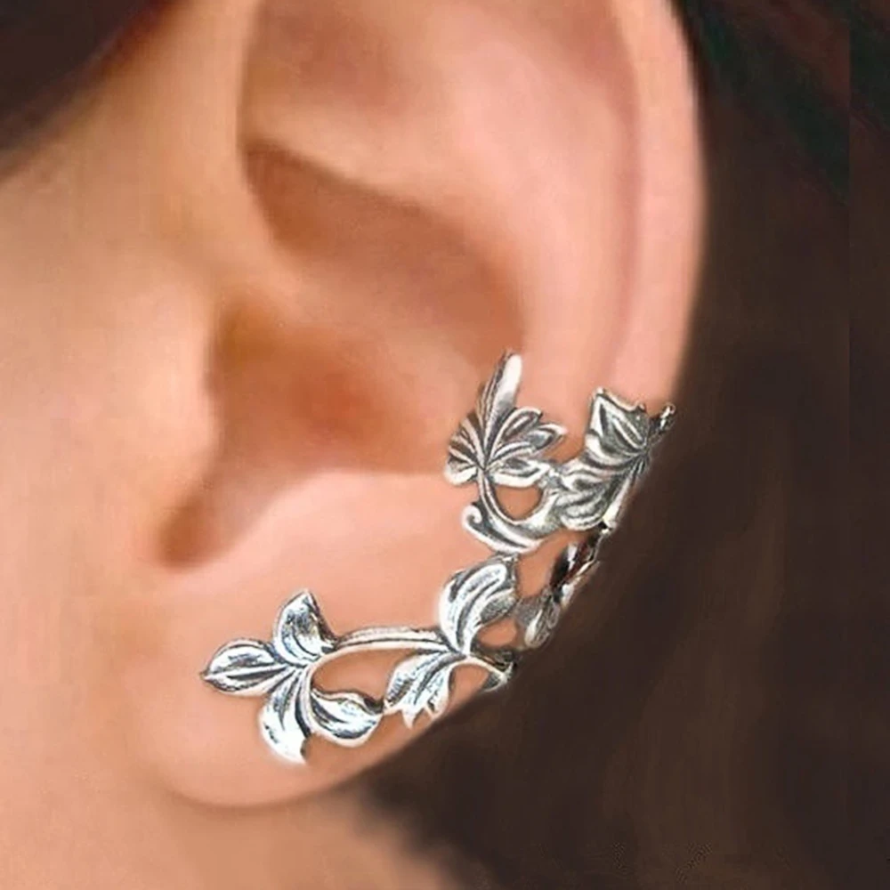 Silver Earrings with Vintage Leaf Design